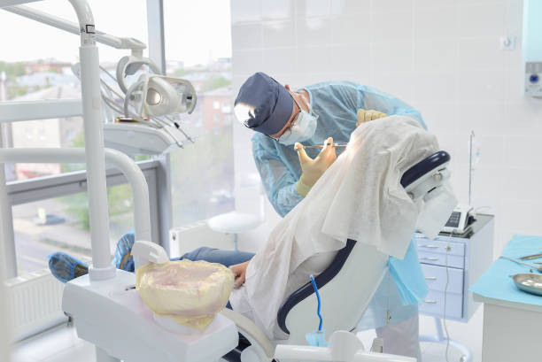 Best Dentist for Tooth Abscess  in Reminderville, OH